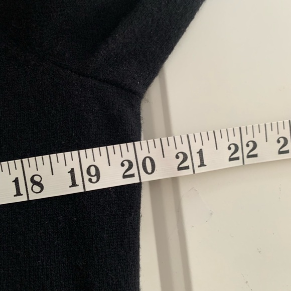 Talbots 100 Cashmere Classic Black Turtleneck Sweater - Picture 8 of 13